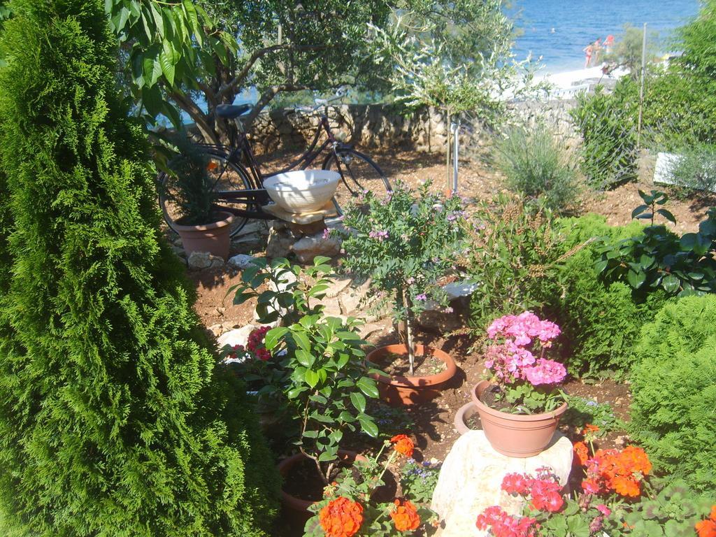 Apartments Iva Alla Trogir Ruang foto