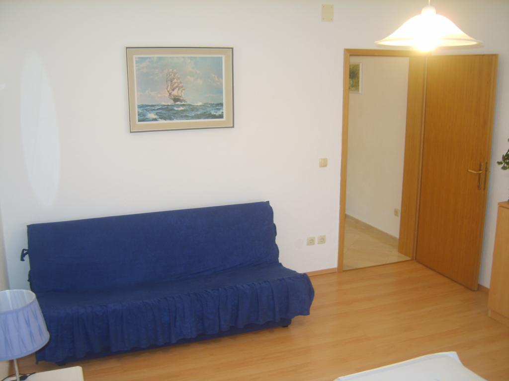 Apartments Iva Alla Trogir Bagian luar foto